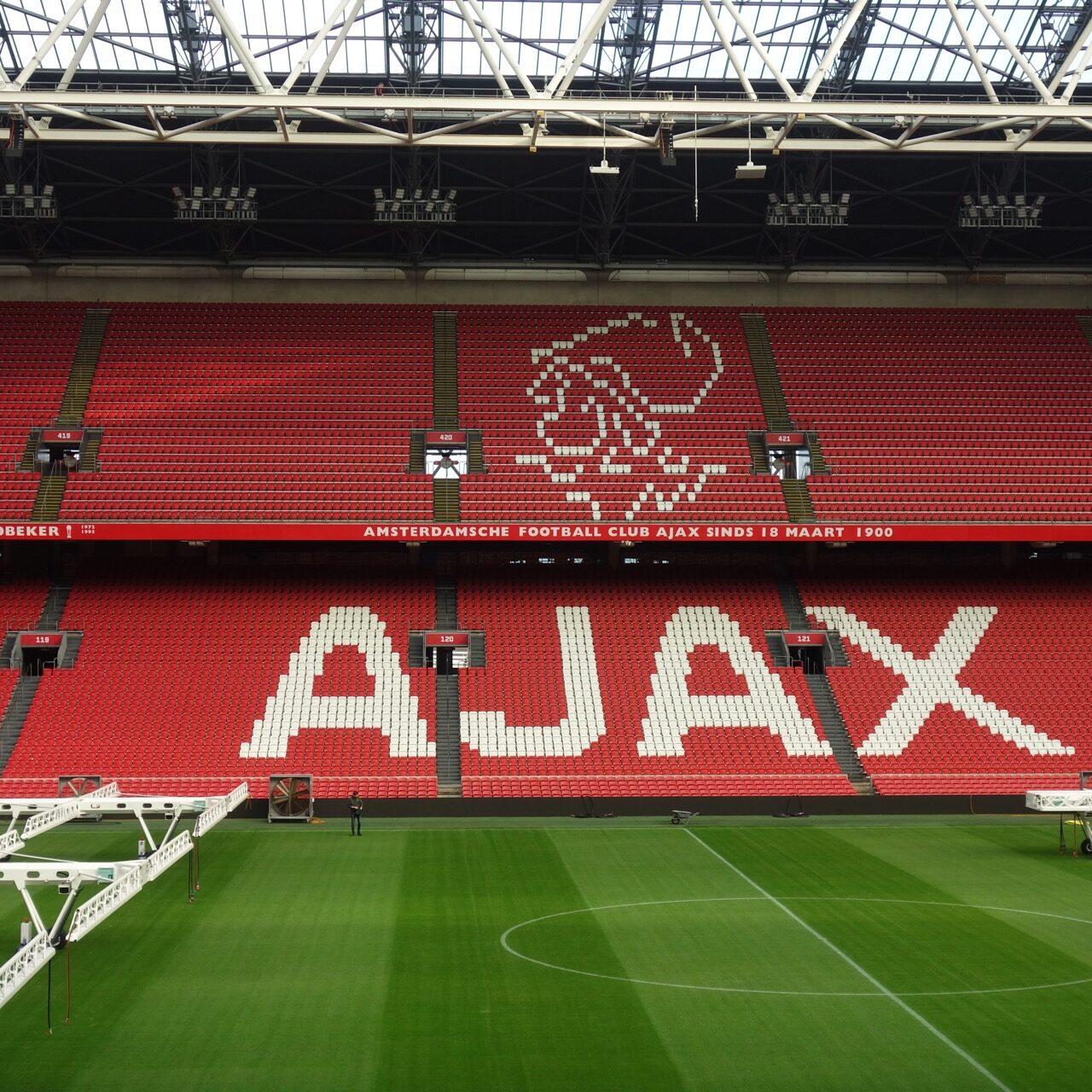 ajax-logo-feature-1