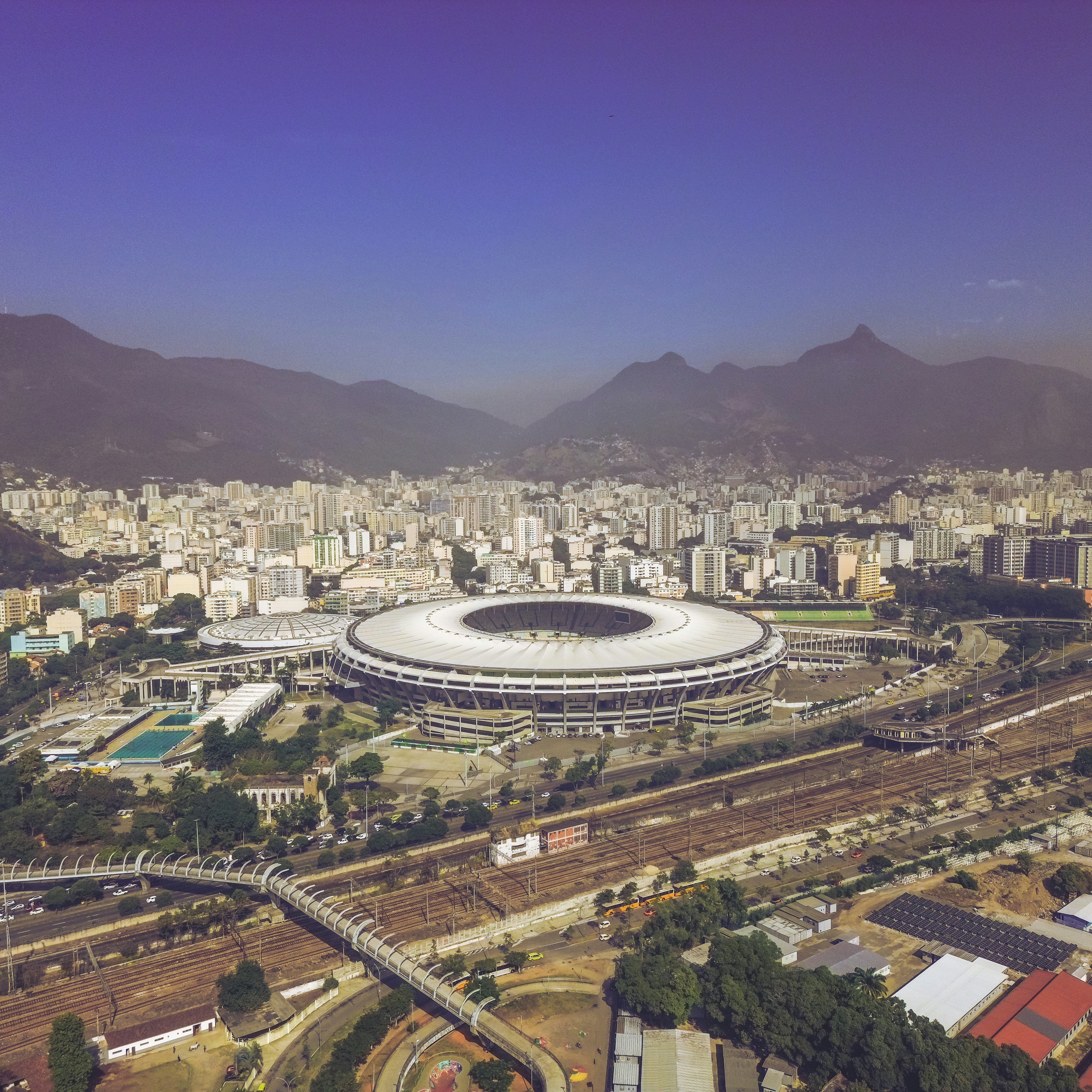 rodrigo-castro-hSJd2rdME9E-unsplash